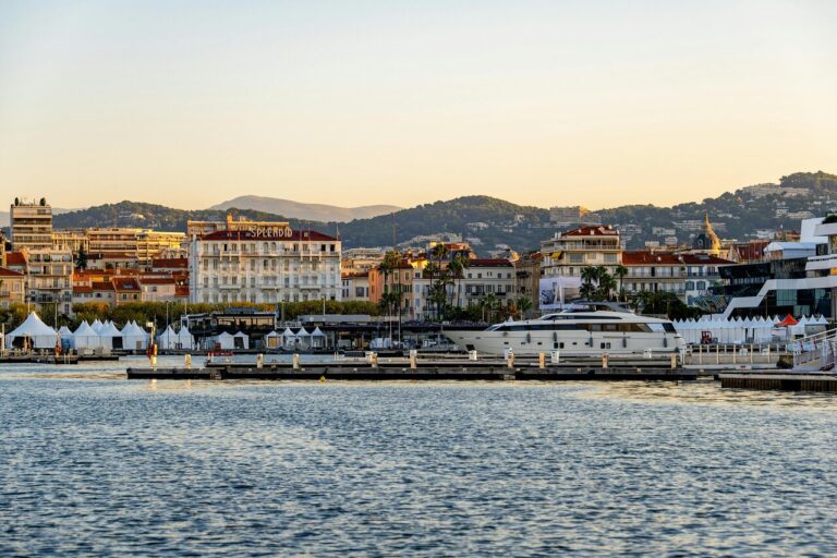 Cannes Iconic Sites Awaits